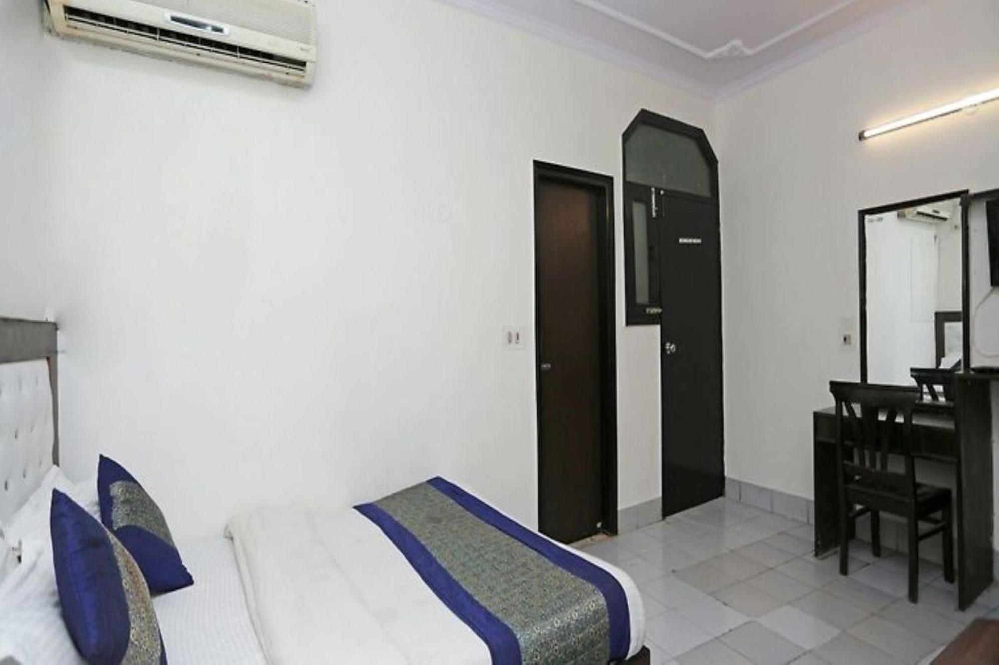 Hotel Express New Delhi